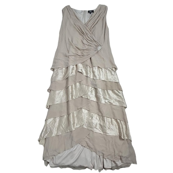 Tadashi Collection Chiffon Layered Formal Maxi Dress - Picture 5 of 14